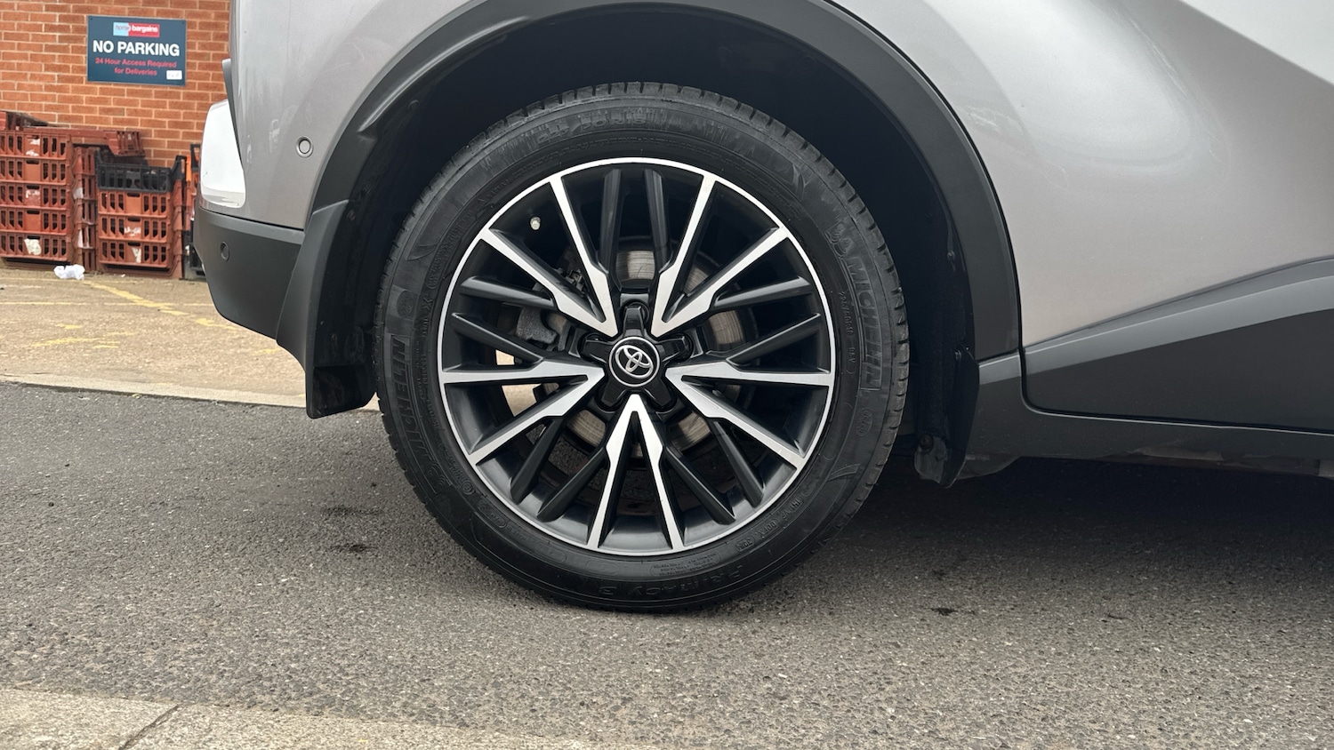 Used Toyota C-HR 2018 for sale - 78155247: Photo 7