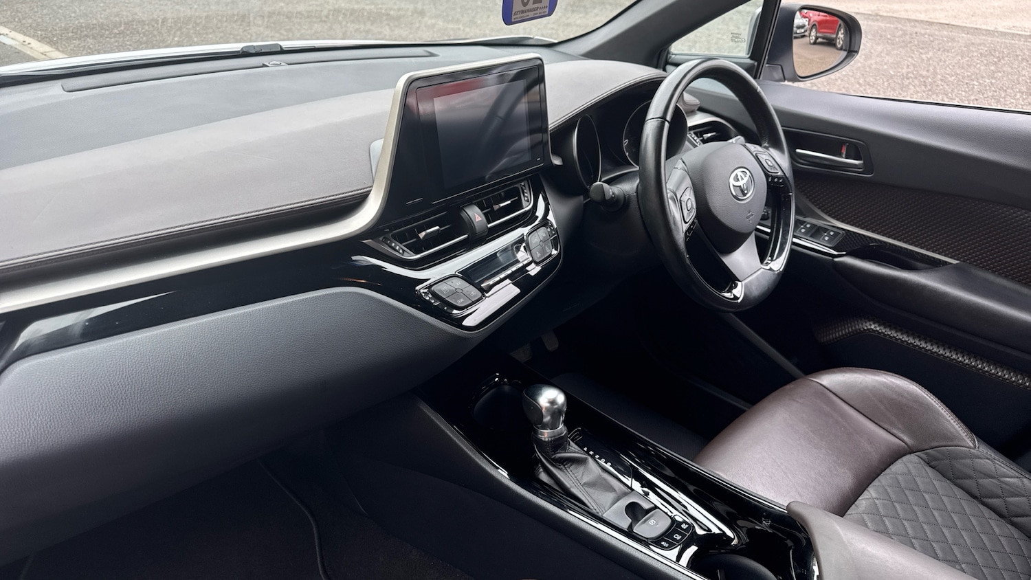 Used Toyota C-HR 2018 for sale - 78155247: Photo 9