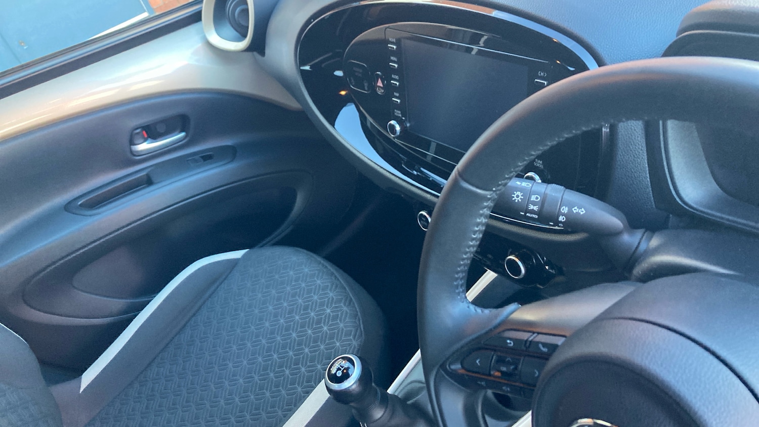 Used Toyota Aygo X 2022 for sale - 77137512: Photo 14