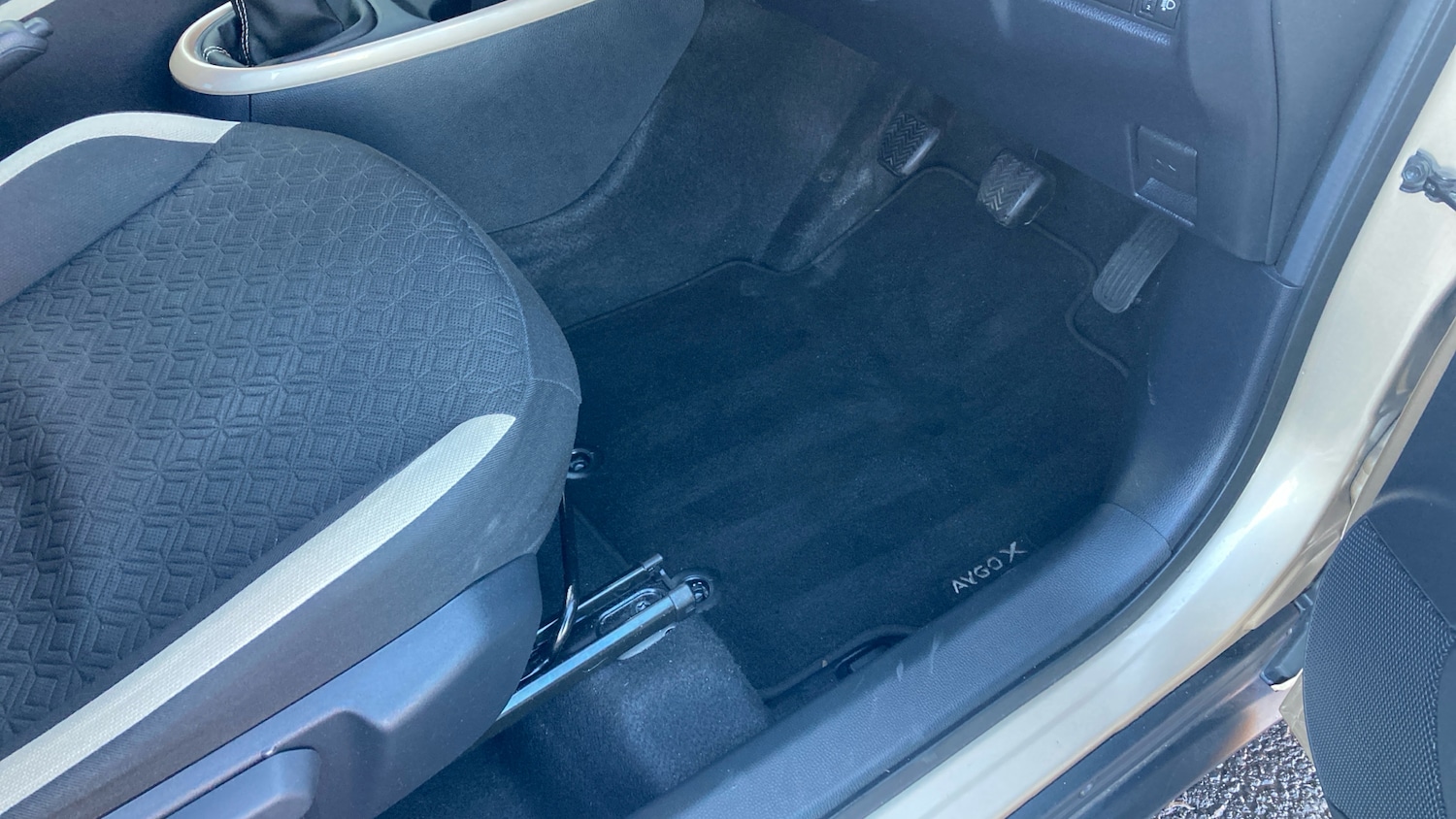 Used Toyota Aygo X 2022 for sale - 77137512: Photo 26