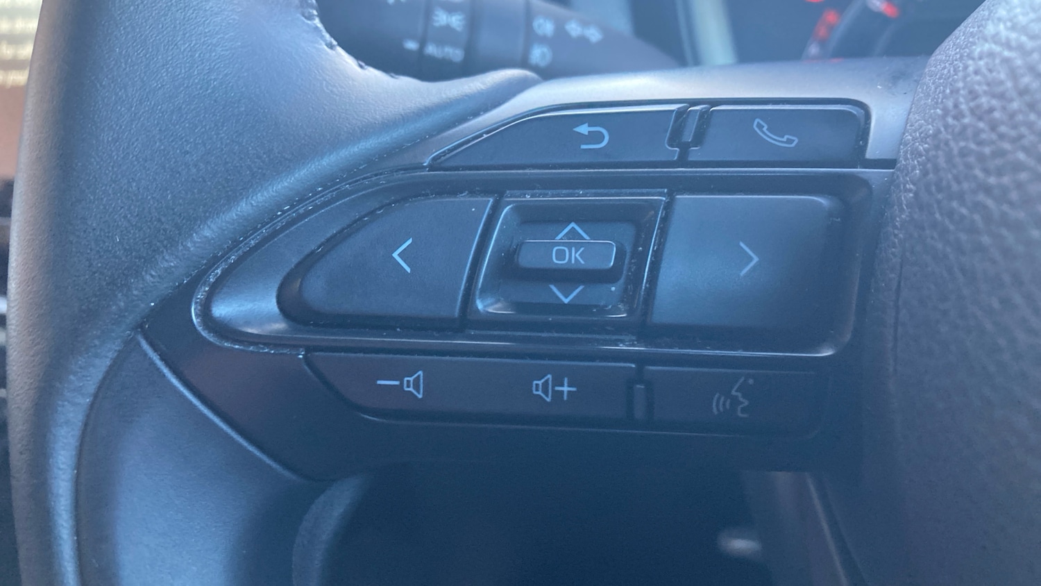 Used Toyota Aygo X 2022 for sale - 77137512: Photo 29