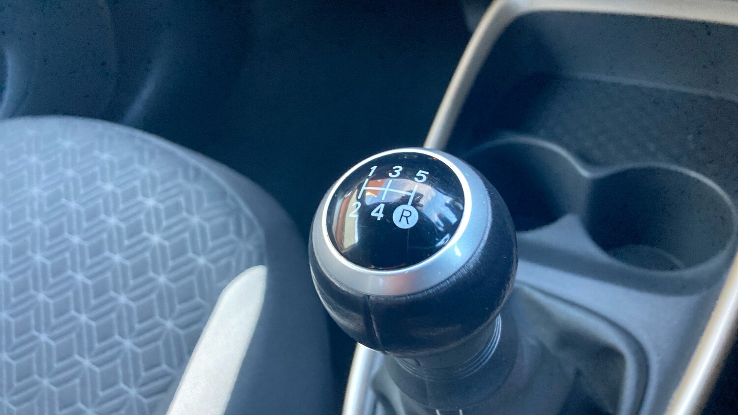 Used Toyota Aygo X 2022 for sale - 77137512: Photo 34