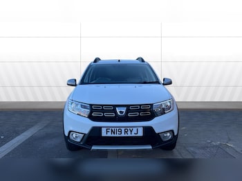 Used Dacia Sandero Stepway 2019 for sale - 77001754: Photo