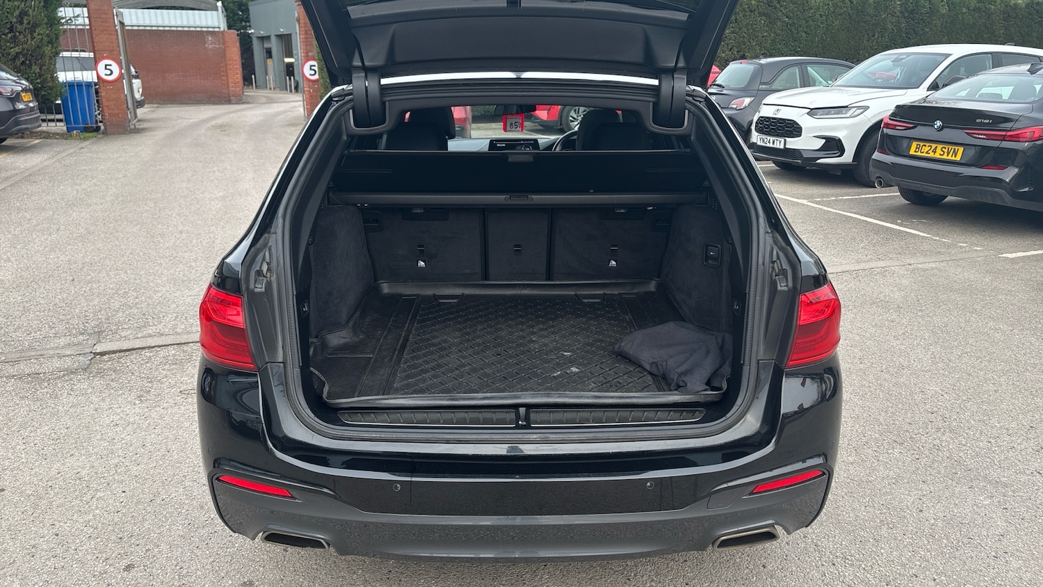 Used BMW 5 Series 2019 for sale - 78011489: Photo 4