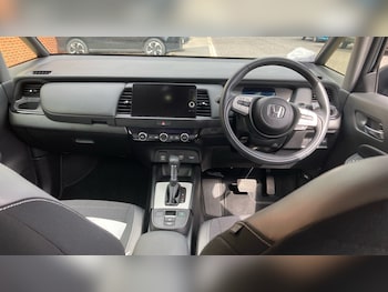 Used Honda Jazz 2023 for sale - 79430158: Photo