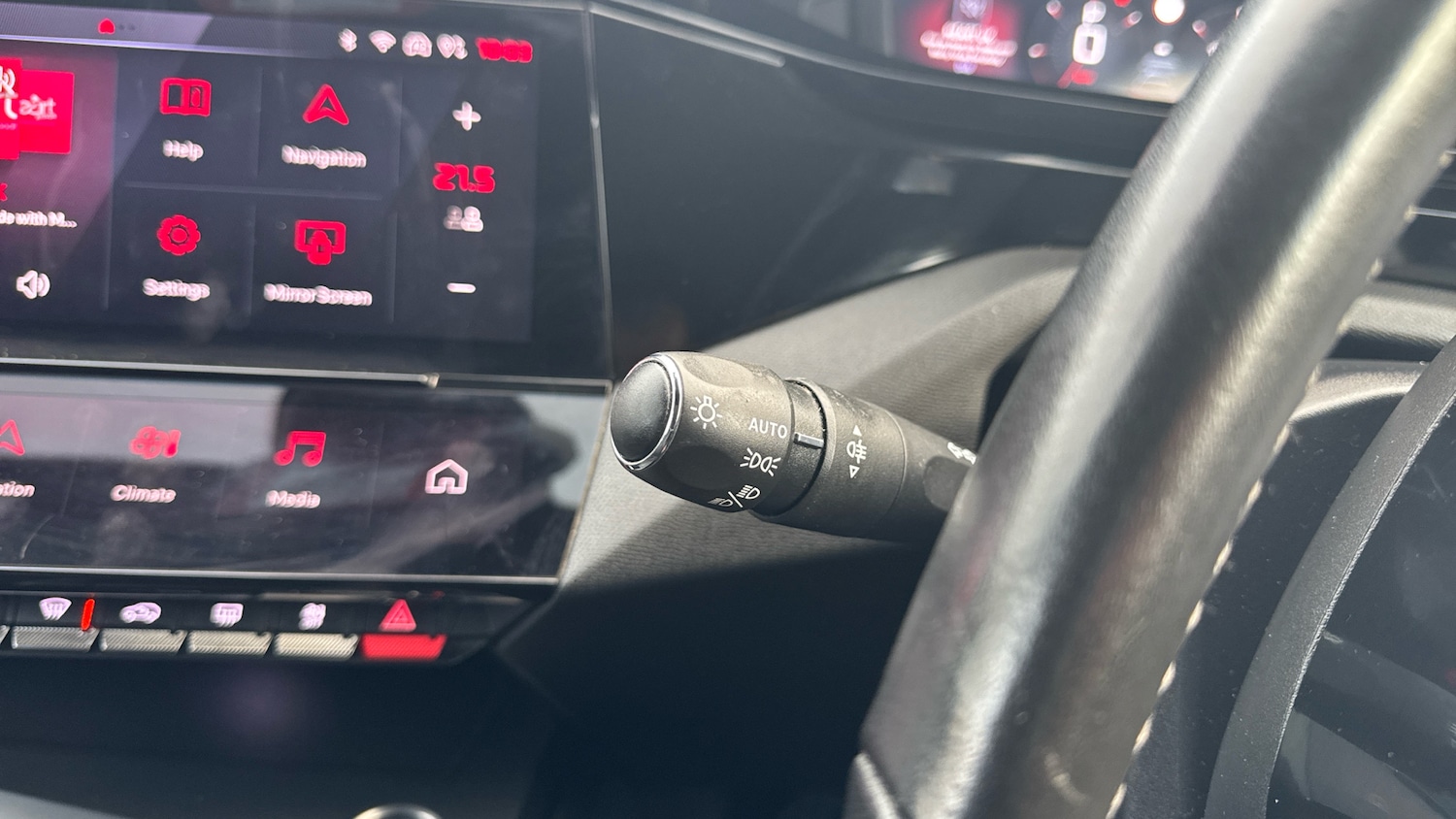 Used Peugeot 308 2022 for sale - 77062058: Photo 22