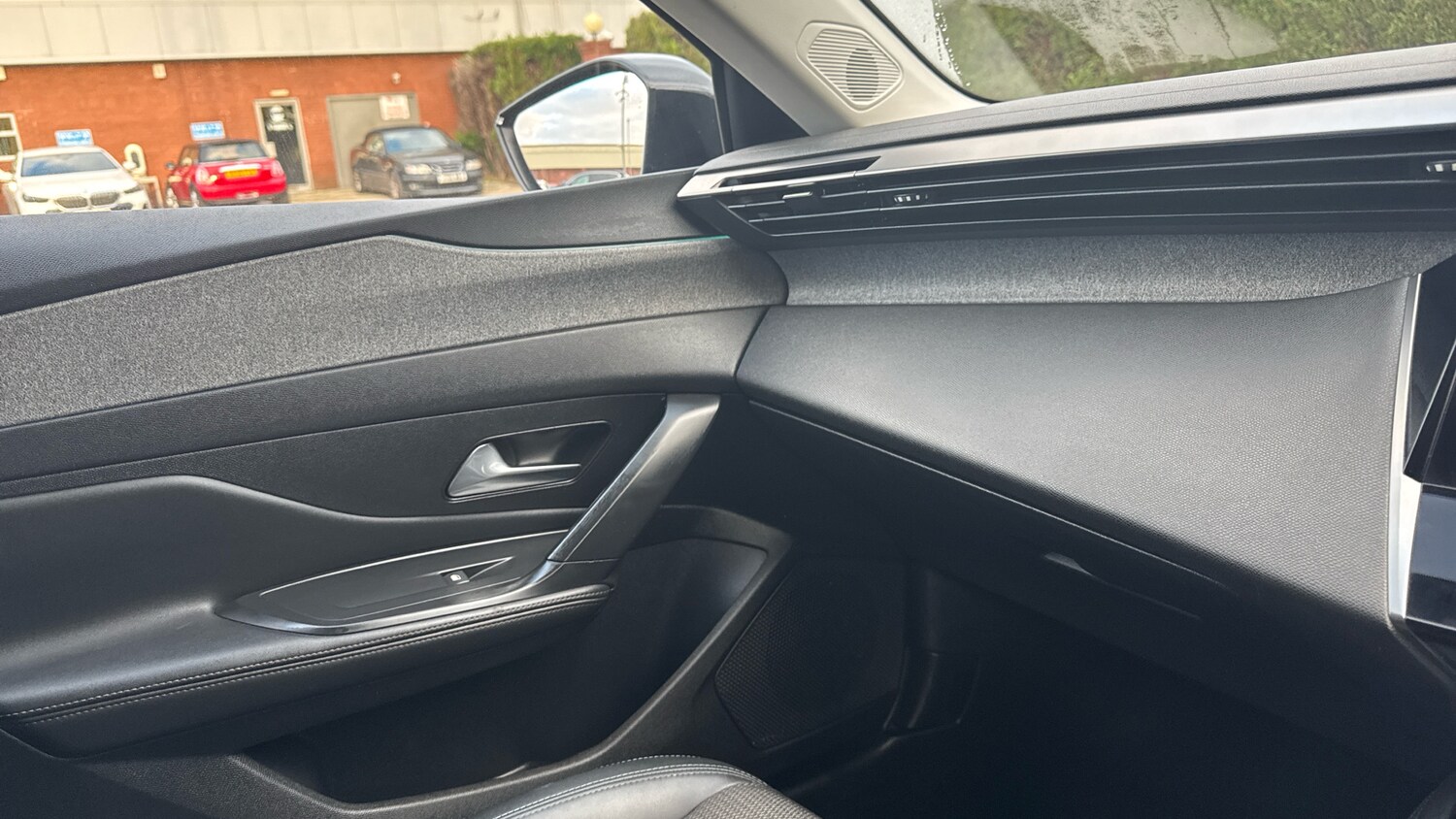 Used Peugeot 308 2022 for sale - 77062058: Photo 36