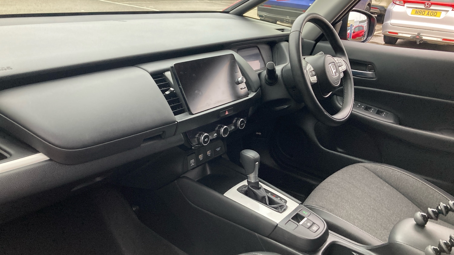 Used Honda Jazz 2024 for sale - 76983876: Photo 2