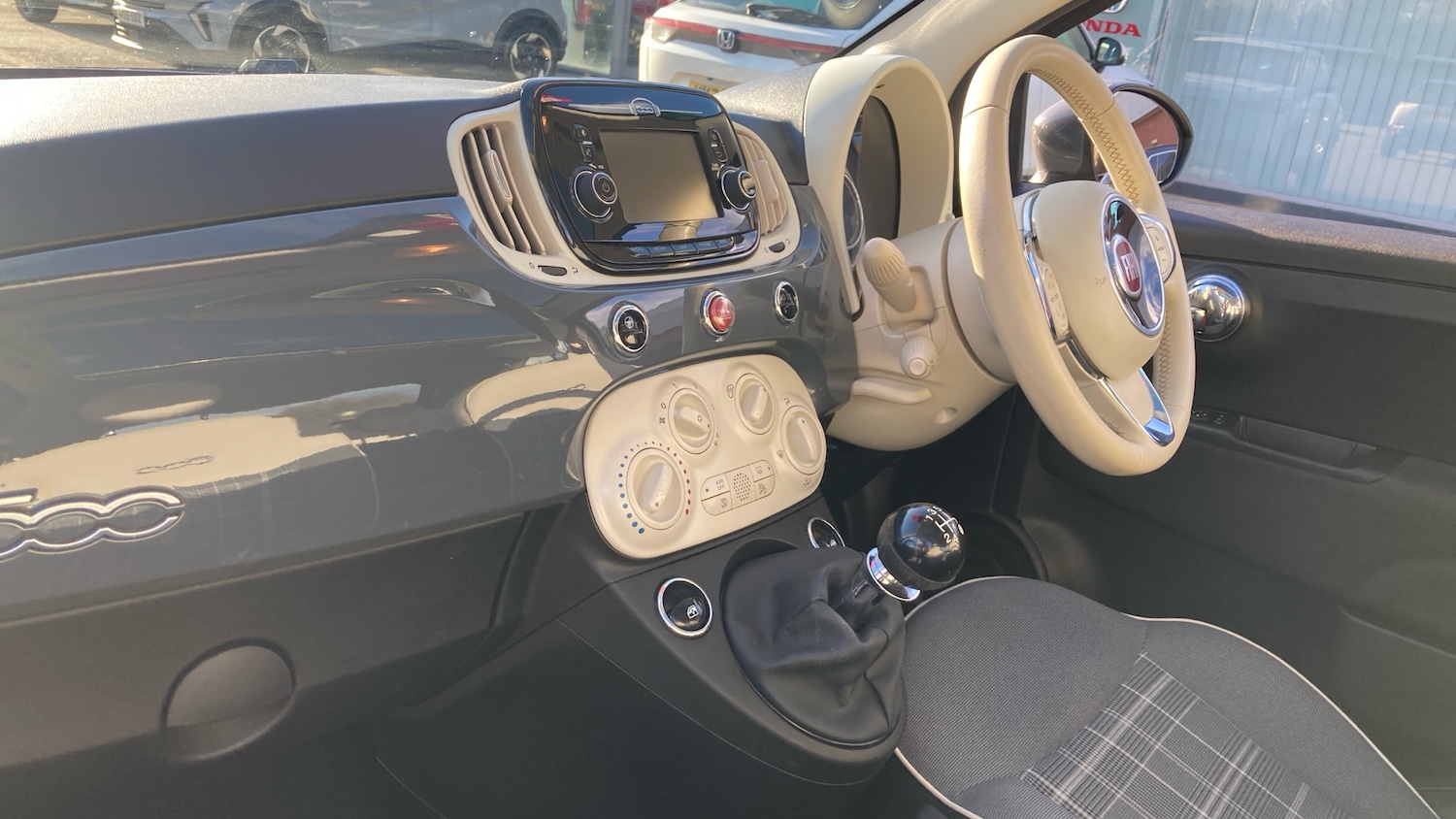 Used Fiat 500 2018 for sale - 77901469: Photo 9
