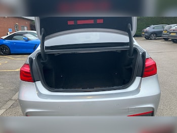 Used BMW 3 Series 2016 for sale - 77026017: Photo