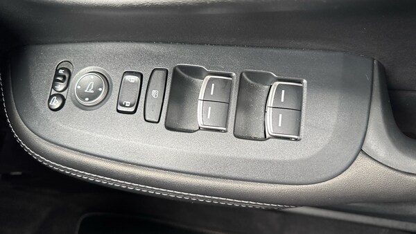 Used Honda ZR-V 2023 for sale - 76255270: Photo 17