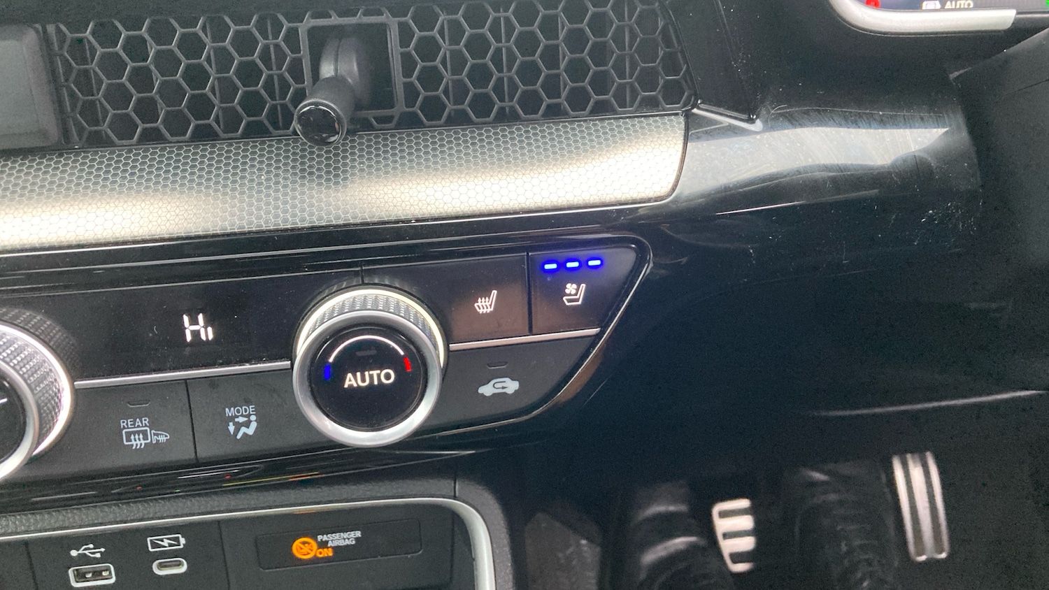 Used Honda CR-V 2025 for sale - 77807011: Photo 24