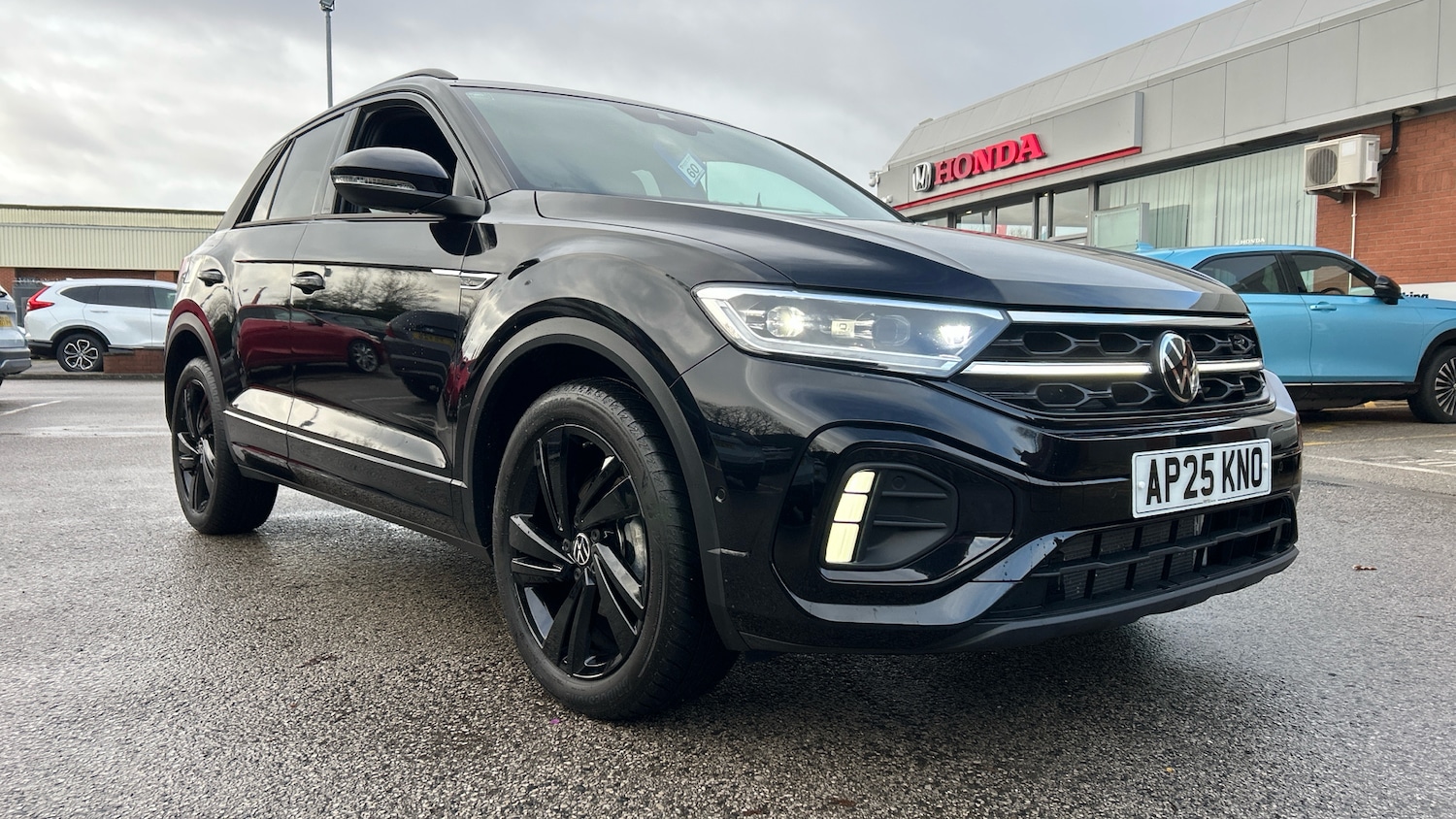 Used Volkswagen T-Roc 2025 for sale - 76863720: Photo 37