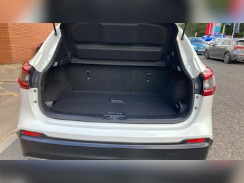 Used Nissan Qashqai 2018 for sale - 75910156: Photo