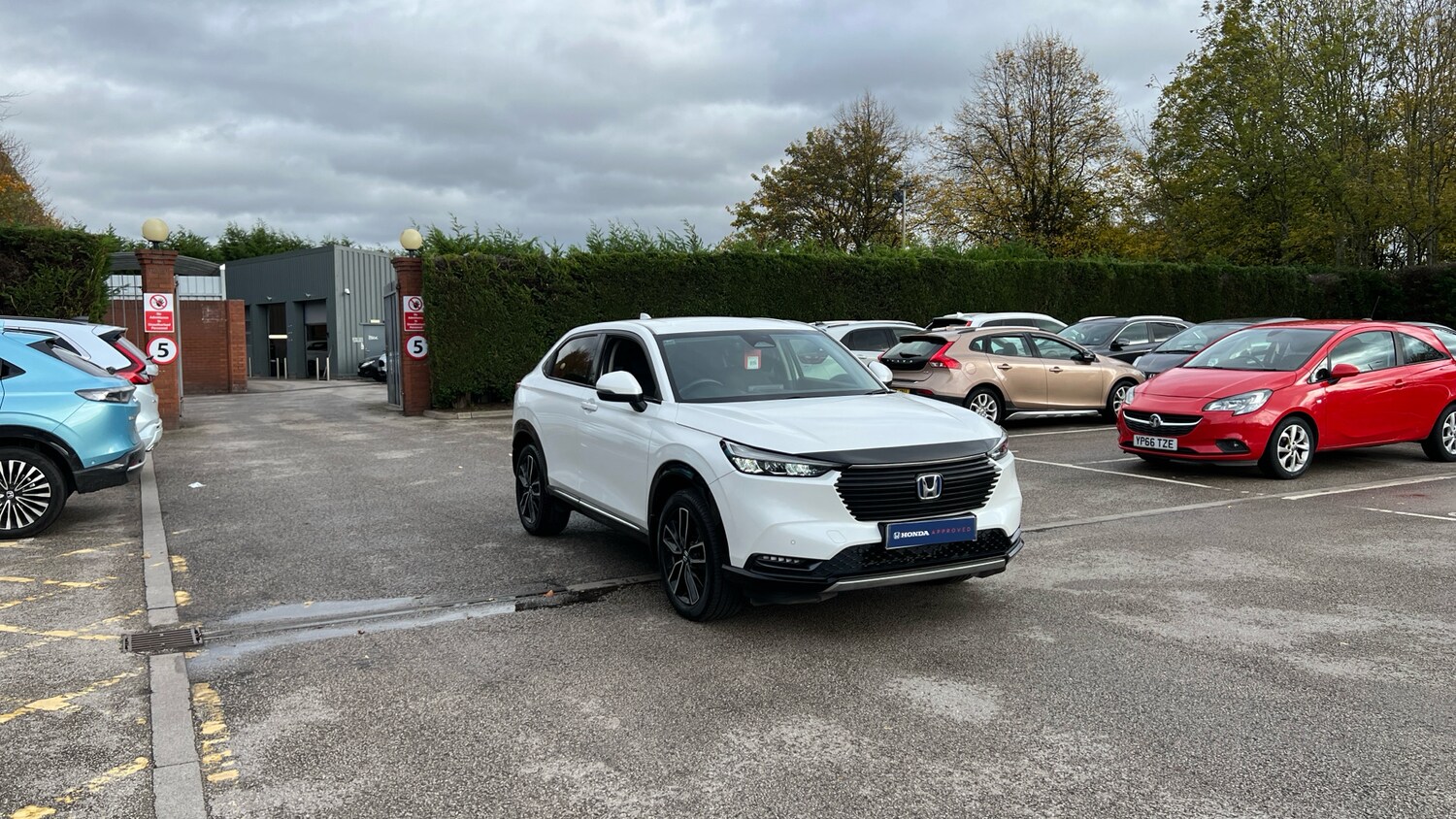 Used Honda HR-V 2023 for sale - 76450255: Photo 14