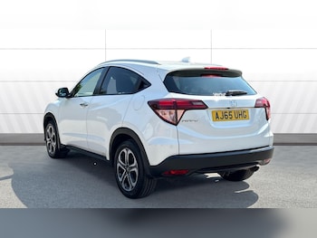 Used Honda HR-V 2015 for sale - 79511918: Photo
