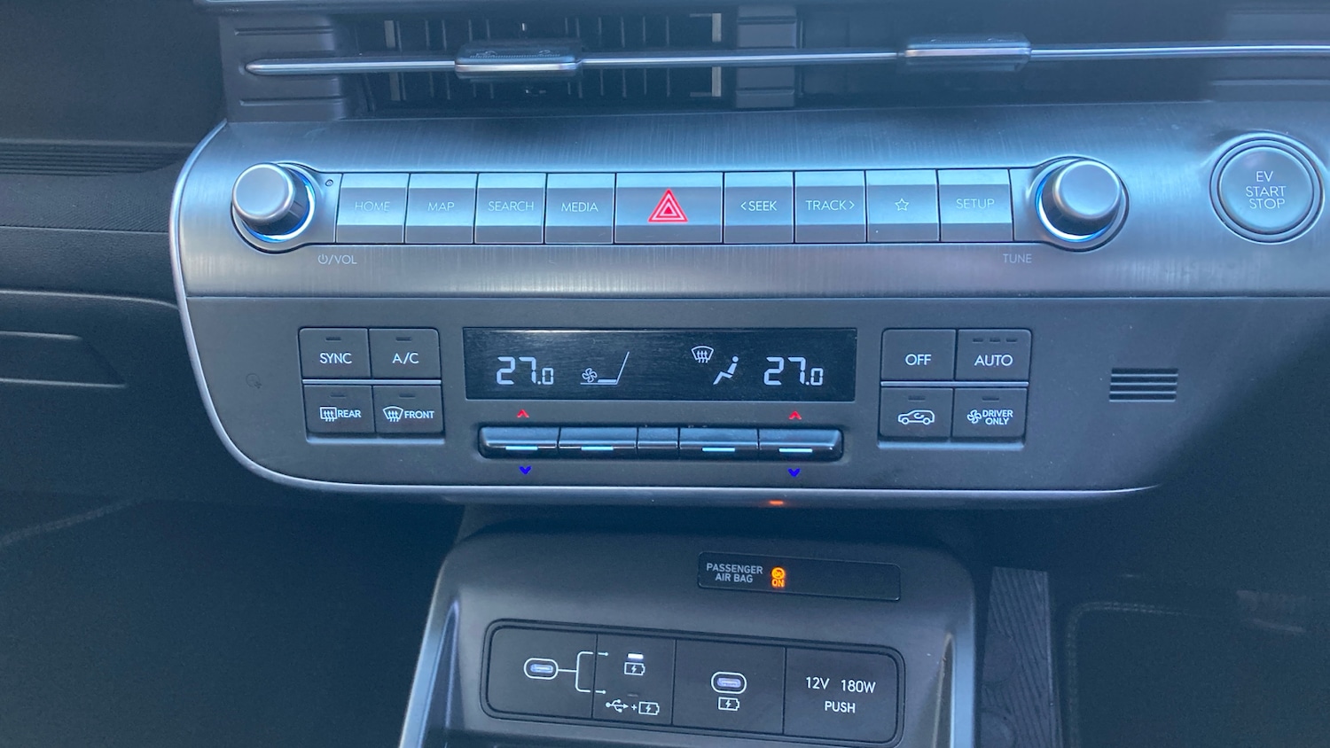 Used Hyundai KONA 2024 for sale - 77151915: Photo 34