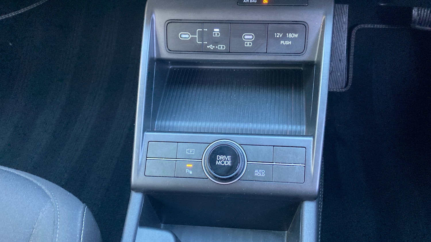 Used Hyundai KONA 2024 for sale - 77151915: Photo 35