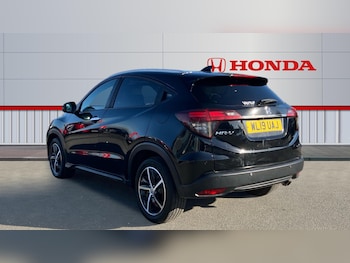 Used Honda HR-V 2019 for sale - 76696874: Photo