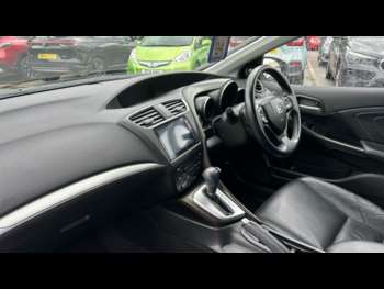 Used Honda Civic 2017 for sale - 74842929: Photo