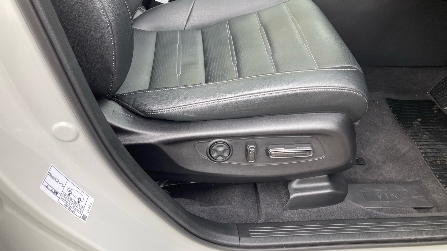 Used Honda CR-V 2024 for sale - 76117350: Photo 30