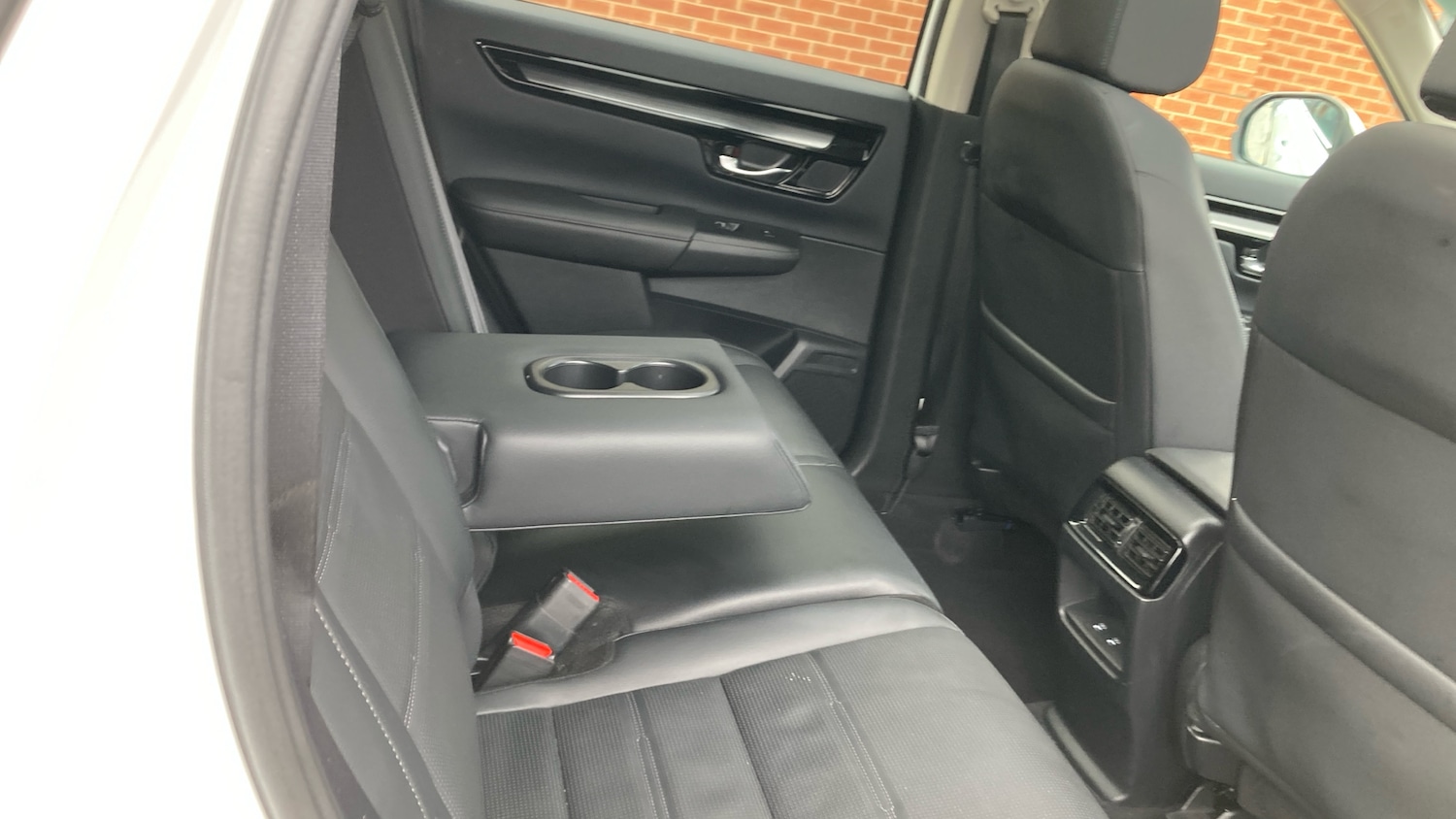 Used Honda CR-V 2024 for sale - 76117350: Photo 32