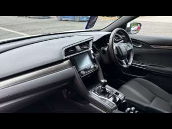 Used Honda Civic 2019 for sale - 75046336: Photo