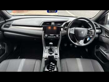 Used Honda Civic 2019 for sale - 75046336: Photo