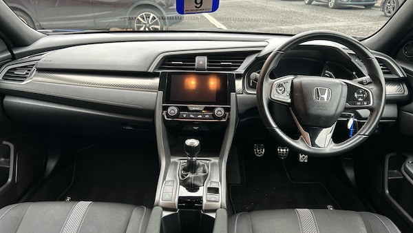 Used Honda Civic 2019 for sale - 76181277: Photo 4