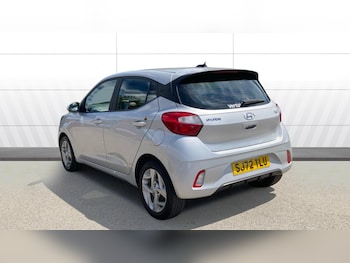 Used Hyundai i10 2022 for sale - 78995754: Photo