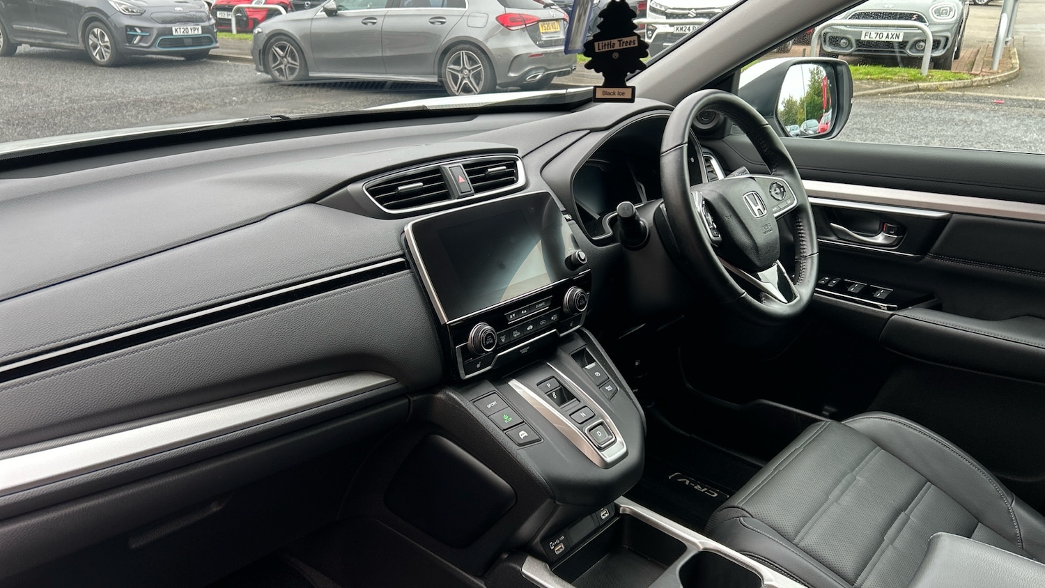 Used Honda CR-V 2023 for sale - 76181281: Photo 2