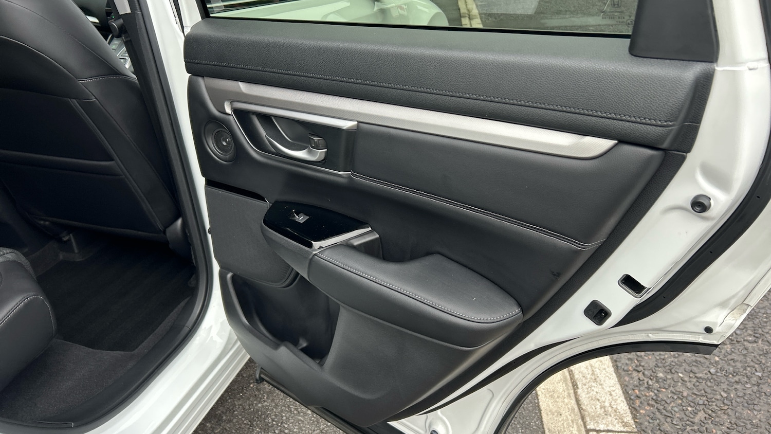 Used Honda CR-V 2023 for sale - 76181281: Photo 41