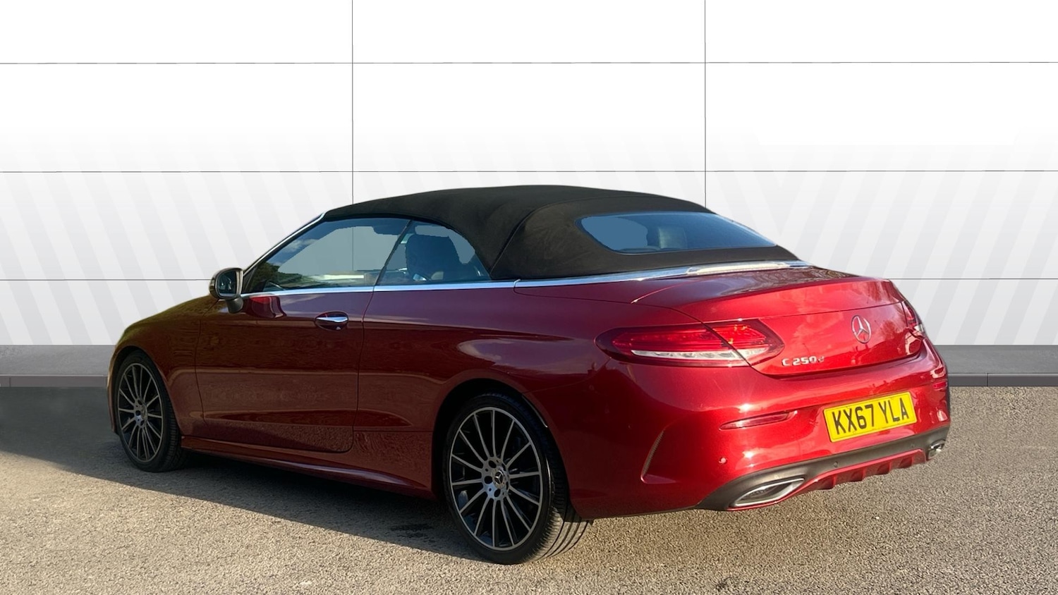 Used Mercedes-Benz C Class 2017 for sale - 78078778: Photo 2