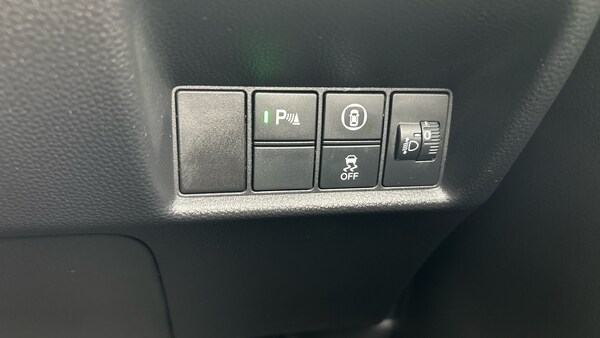 Used Honda Jazz 2020 for sale - 76117346: Photo 24