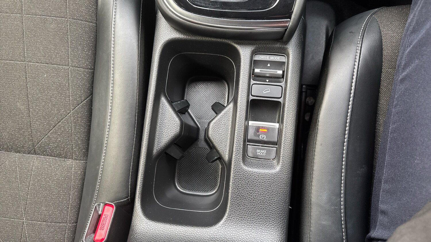 Used Honda HR-V 2022 for sale - 77616100: Photo 19