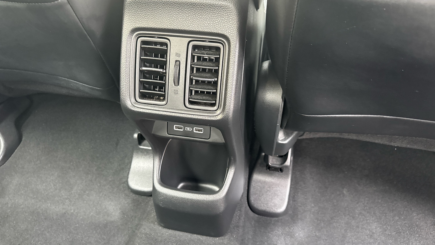 Used Honda HR-V 2022 for sale - 77616100: Photo 35