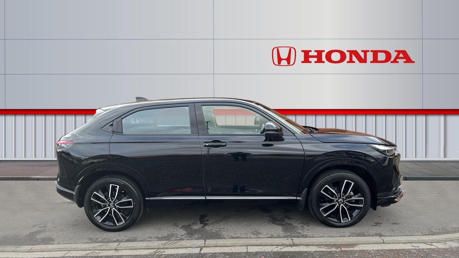 Used Honda HR-V 2022 for sale - 77616100: Photo 5