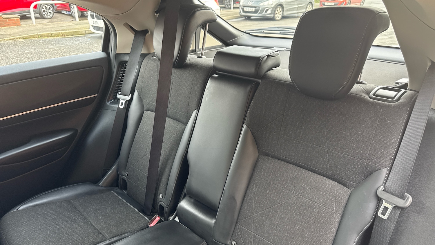 Used Honda HR-V 2022 for sale - 77616100: Photo 8