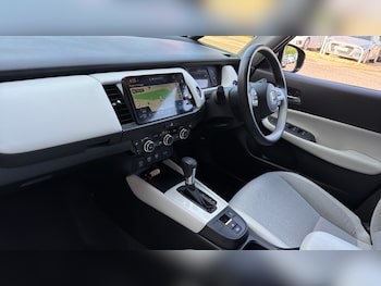 Used Honda Jazz 2023 for sale - 79332959: Photo