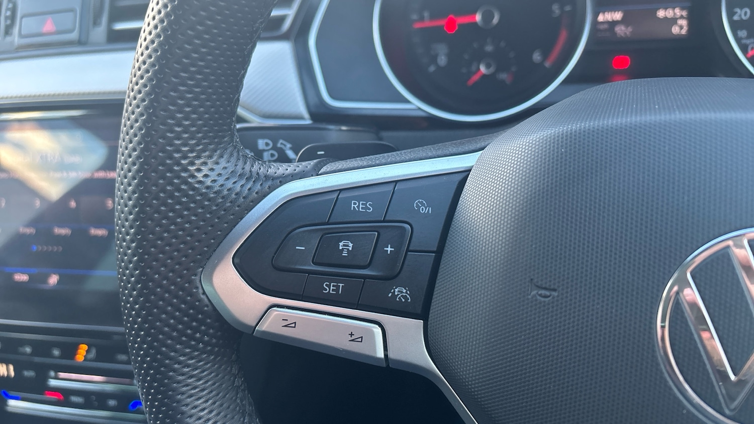 Used Volkswagen Passat 2023 for sale - 77104520: Photo 22