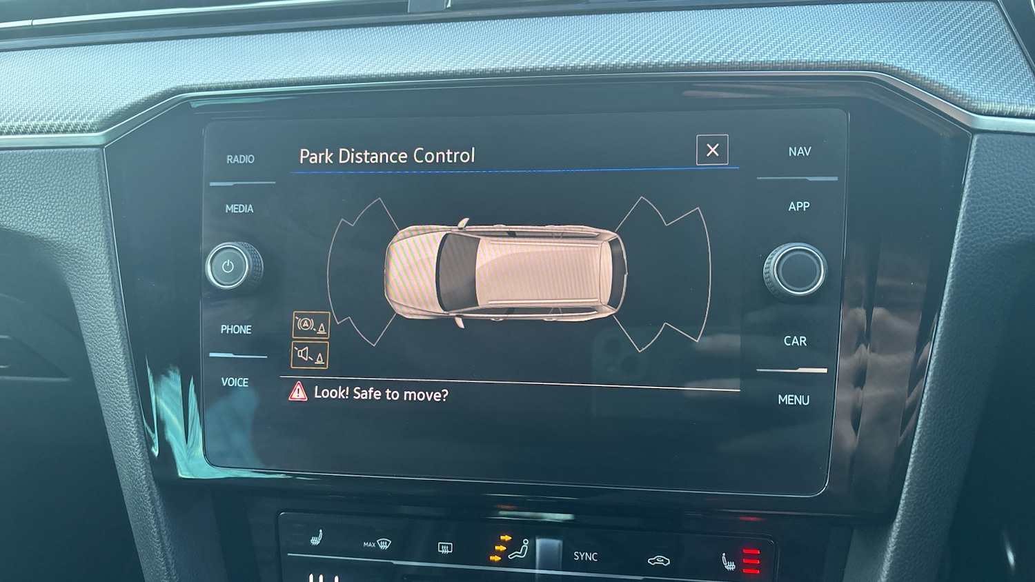 Used Volkswagen Passat 2023 for sale - 77104520: Photo 45