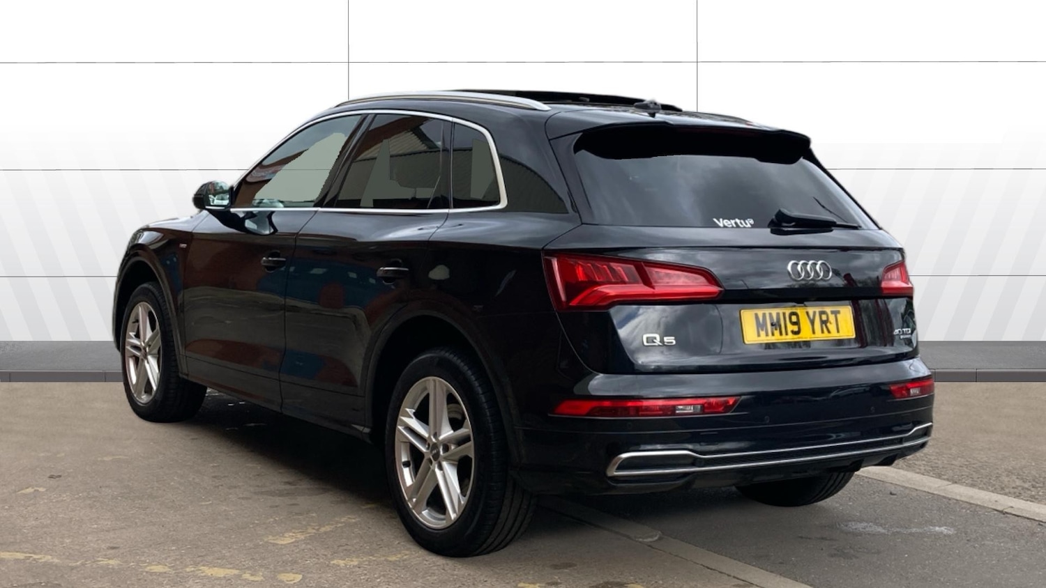 Used Audi Q5 2019 for sale - 78155237: Photo 2