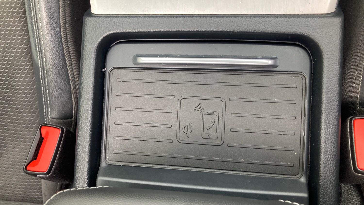 Used Audi Q5 2019 for sale - 78155237: Photo 32