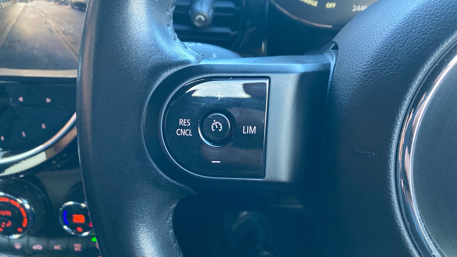 Used MINI Hatch 2021 for sale - 77210904: Photo 28