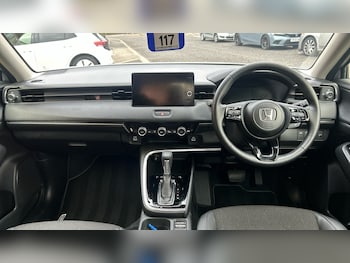 Used Honda HR-V 2023 for sale - 76101250: Photo