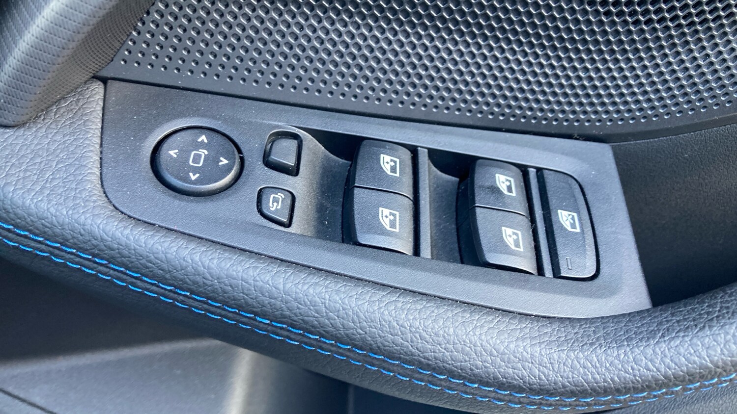 Used BMW 2 Series 2024 for sale - 77932513: Photo 32