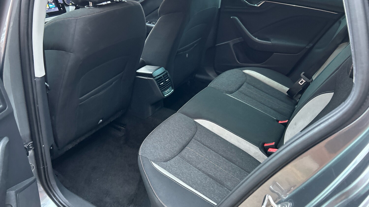 Used Skoda Kamiq 2024 for sale - 76904837: Photo 38