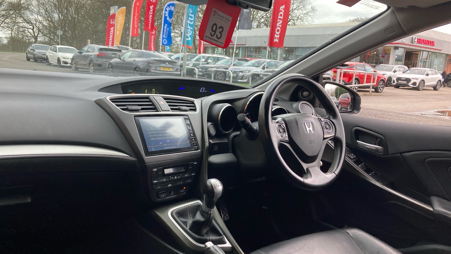 Used Honda Civic 2017 for sale - 77901470: Photo 2