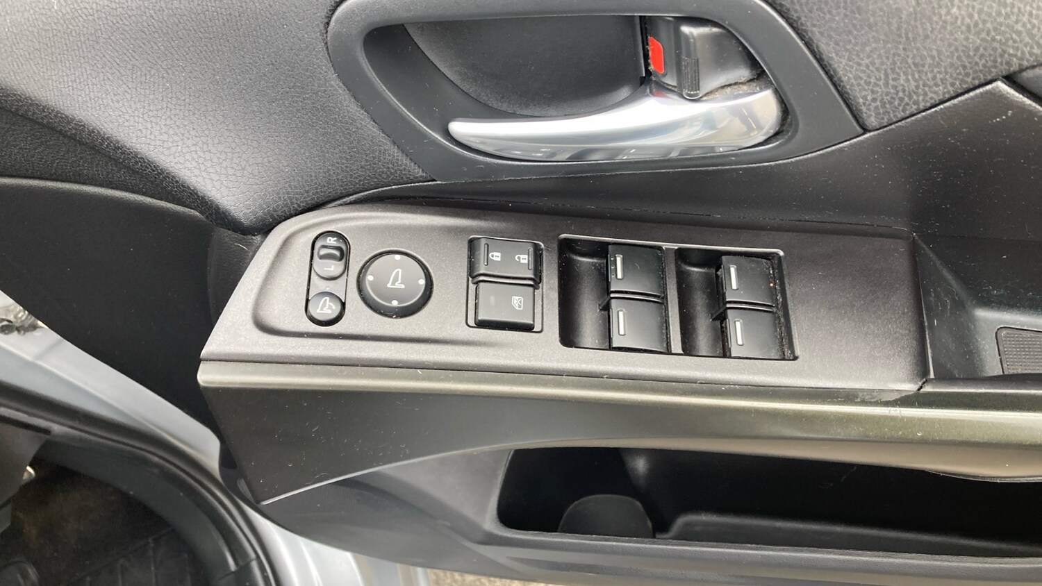 Used Honda Civic 2017 for sale - 77901470: Photo 22