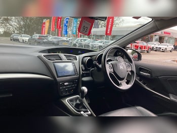 Used Honda Civic 2017 for sale - 77901470: Photo